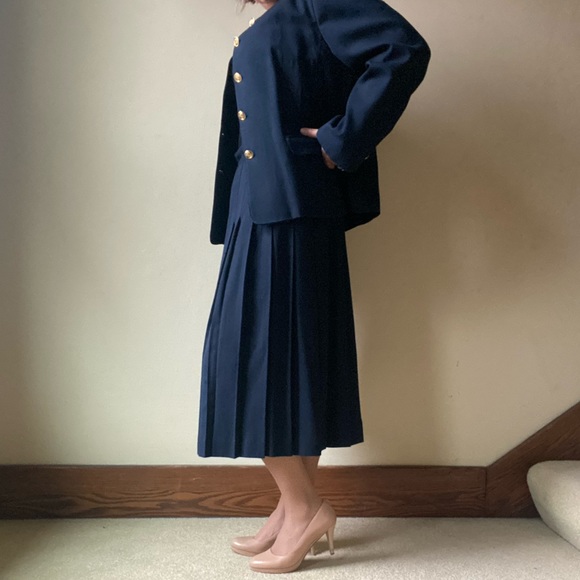 Talbots 100% wool vintage modest navy blue long pleated skirt suit set blazer - Picture 4 of 13